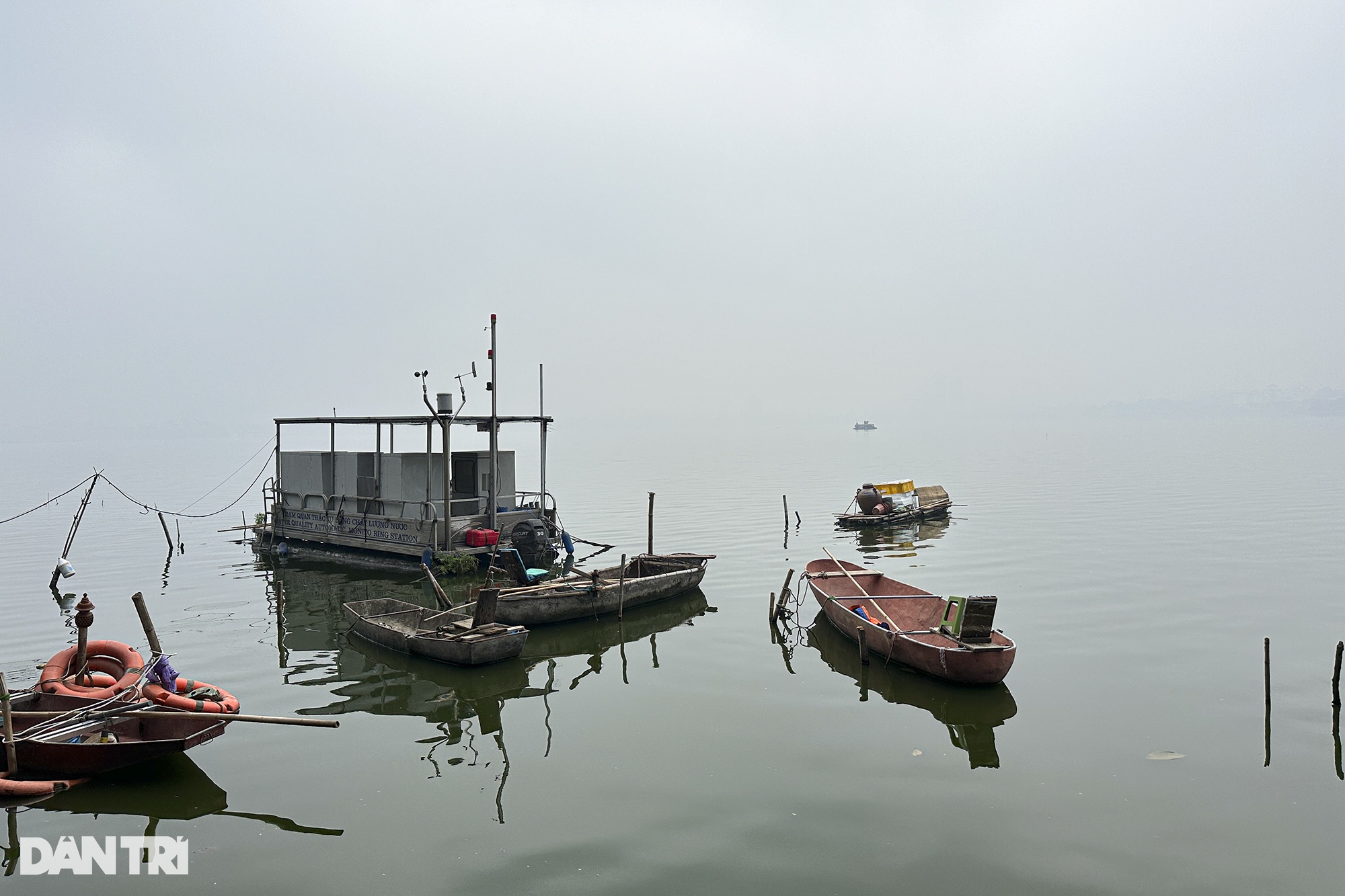 Hồ Tây trong không gian vô cực - 2