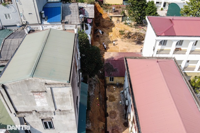 Hiện trường vụ sạt lở đất tại Phú Thọ, 4 người tử vong - 3 Hiện trường vụ sạt lở đất tại Phú Thọ, 4 người tử vong - 3