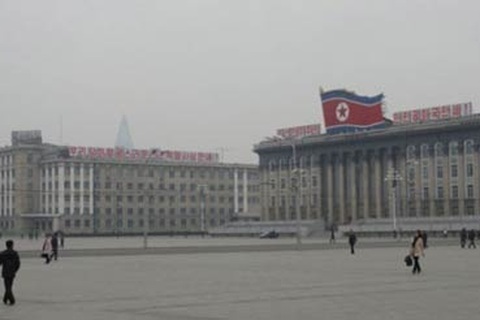 Bài 1: Ai đi về cũng nói: “Không ngờ Triều Tiên phát triển như vậy!” 