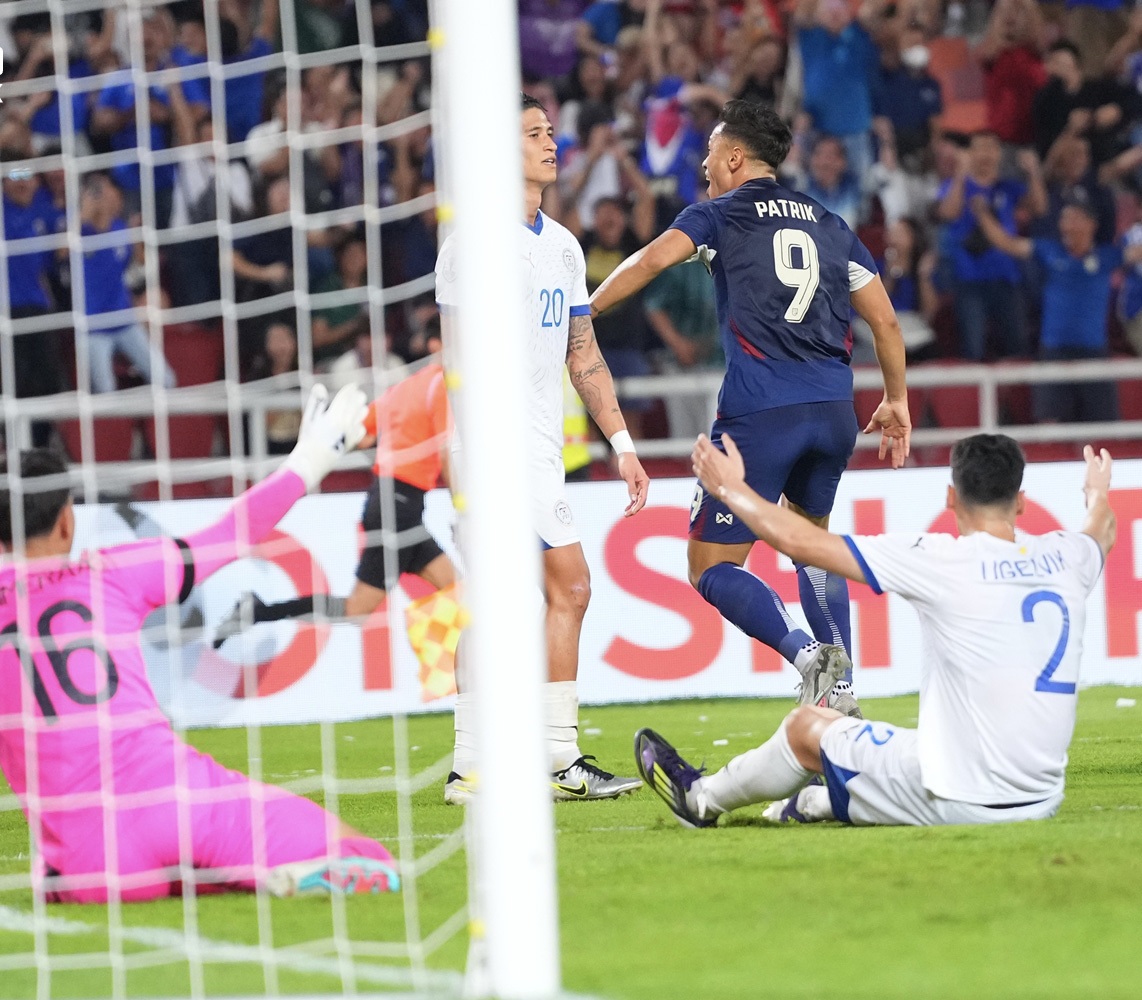 Komentar wasit Vietnam soal gol kontroversial Thailand - 2 Trọng tài Việt Nam nhận định tình huống Thái Lan ghi bàn đầy tranh cãi - 2