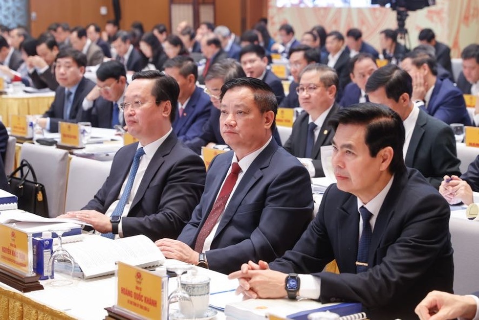 Tổng Bí thư: Còn quá nhiều quyền lực tập trung ở cấp Trung ương, bộ ngành - 2 Tổng Bí thư: Còn quá nhiều quyền lực tập trung ở cấp Trung ương, bộ ngành - 2