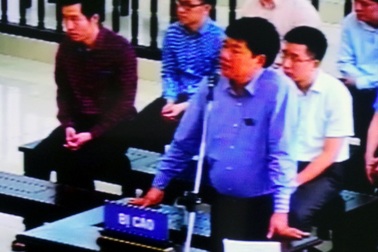 Nói lời sau cùng, ông Đinh La Thăng xin được chuyển đổi tội danh
