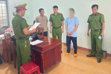 Tên trộm chỉ dùng một đoạn dây điện lấy cắp 17 xe máy