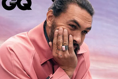Jason Momoa trở thành “Người đàn ông của năm”