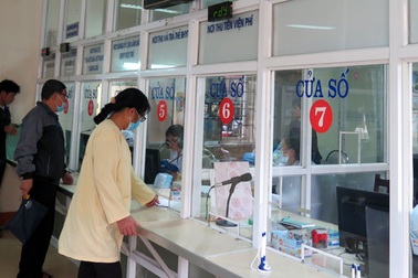 Không đồng loạt tăng giá viện phí với người không có BHYT từ 1/6