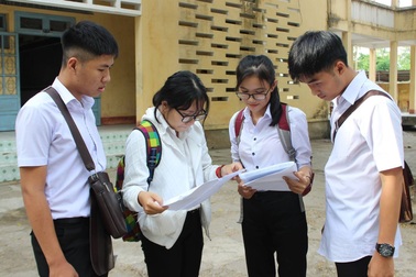 Phổ điểm xét tuyển đại học theo khối thi 2018: Mức điểm trung bình là 15