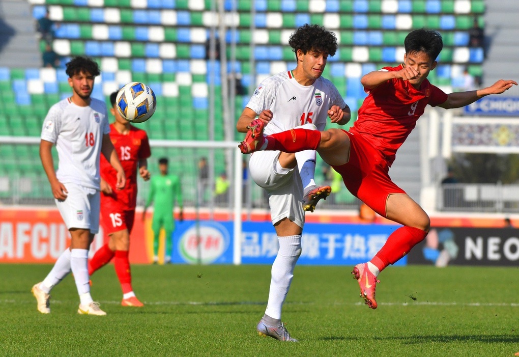 Thua U20 Iran, U20 Việt Nam cay đắng chia tay U20 châu Á - 2 Thua U20 Iran, U20 Việt Nam cay đắng chia tay U20 châu Á - 2