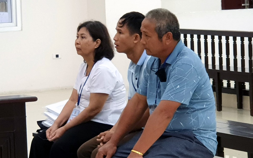 Hà Nội: Y án nữ Phó phòng bị cáo buộc “phù phép” 25 sổ đỏ - 1 Hà Nội: Y án nữ Phó phòng bị cáo buộc “phù phép” 25 sổ đỏ - 1