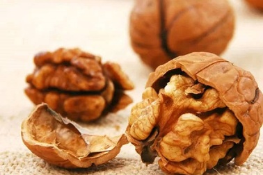 Ăn hạt óc chó có thể làm tăng sức khỏe ruột, giảm nguy cơ ung thư