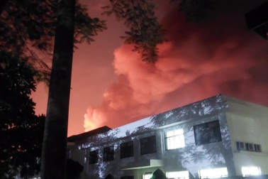 Cháy lớn tại Công ty ShingMark ở Đồng Nai