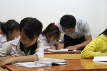 Xúc động chuyện giáo viên vùng cao “giữ chân” học trò