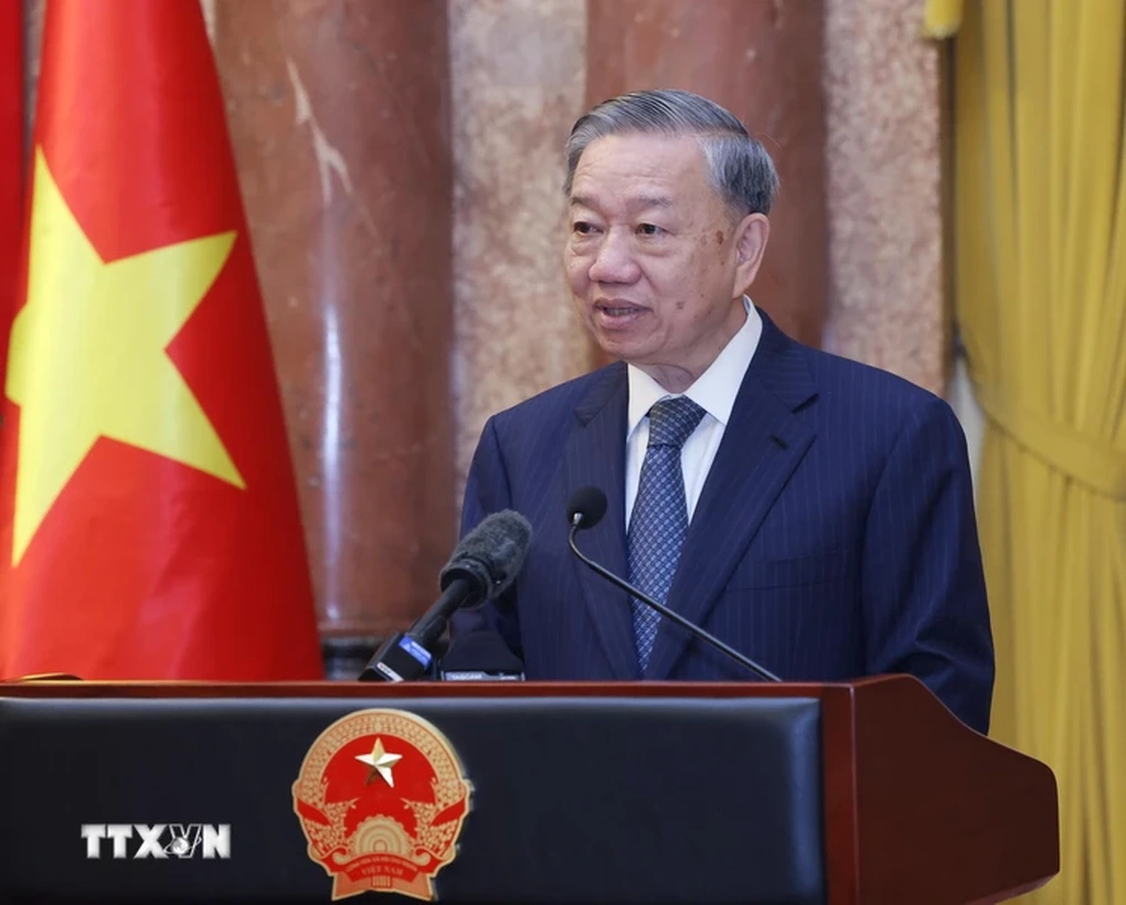 Tổng Bí thư Tô Lâm và Chủ tịch nước Lương Cường bàn giao công tác - 4 Tổng Bí thư Tô Lâm và Chủ tịch nước Lương Cường bàn giao công tác - 4