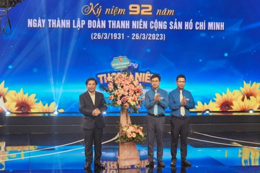 Bí thư Đảng ủy Khối các cơ quan Trung ương đối thoại với thanh niên