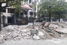 Vụ phế thải “vây” Chi cục Thuế: TP Hạ Long "vượt mặt" Bộ Tài chính?