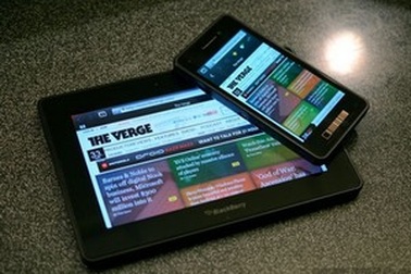 RIM ra mắt điện thoại mẫu đầu tiên sử dụng BlackBerry 10