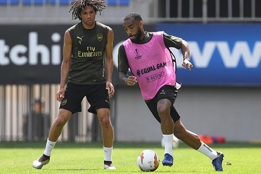 Cầu thủ Arsenal tích cực tập luyện trước trận chung kết Europa League