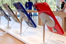 Thị phần iPhone giảm mạnh trên toàn cầu