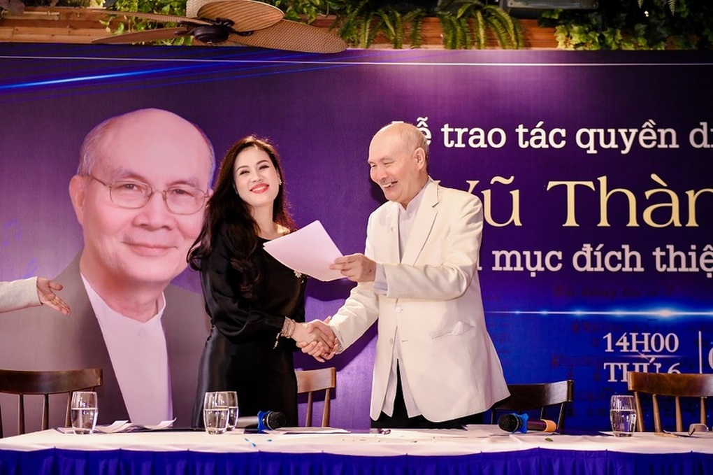 Nhạc sĩ Vũ Thành An dành toàn bộ tiền tác quyền làm thiện nguyện - 1 Nhạc sĩ Vũ Thành An dành toàn bộ tiền tác quyền làm thiện nguyện - 1
