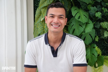 Tuấn Việt “Mặt trời lạnh": Thích nấu ăn, hé lộ hôn nhân với Kim Oanh