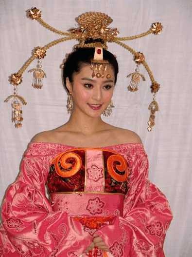 8 nữ diễn viên từng vào vai Đát Kỷ: Ai thể hiện chất hồ ly tinh đạt nhất? - 2