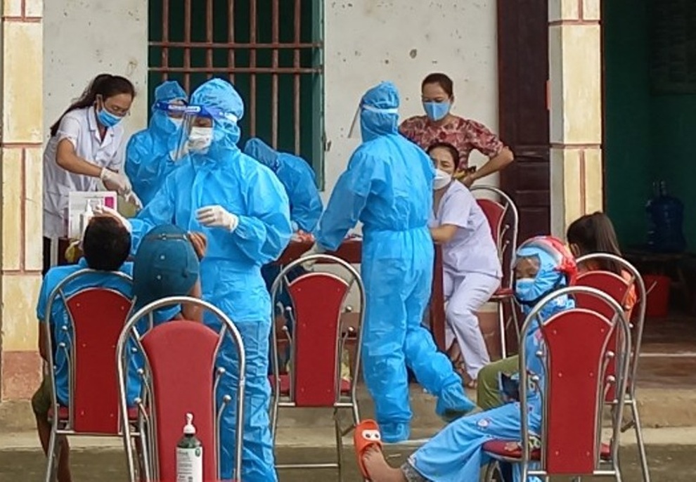 Giáo viên mắc Covid-19 sau ngày tựu trường: Thêm 1 học sinh trở thành F0 - 1 Giáo viên mắc Covid-19 sau ngày tựu trường: Thêm 1 học sinh trở thành F0 - 1