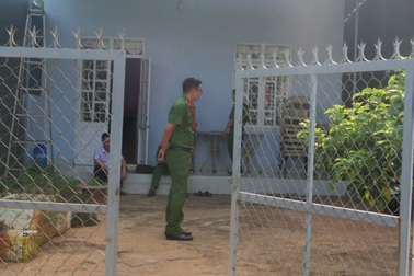 Hà Nội: Đôi vợ chồng bị điện giật tử vong khi sửa téc nước