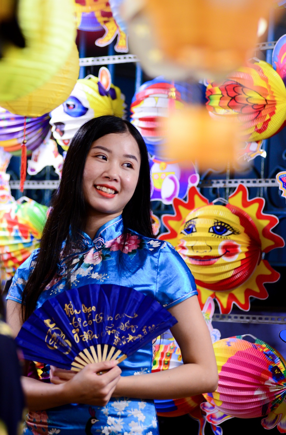 Phố lồng đèn.jpg Phố lồng đèn.jpg
