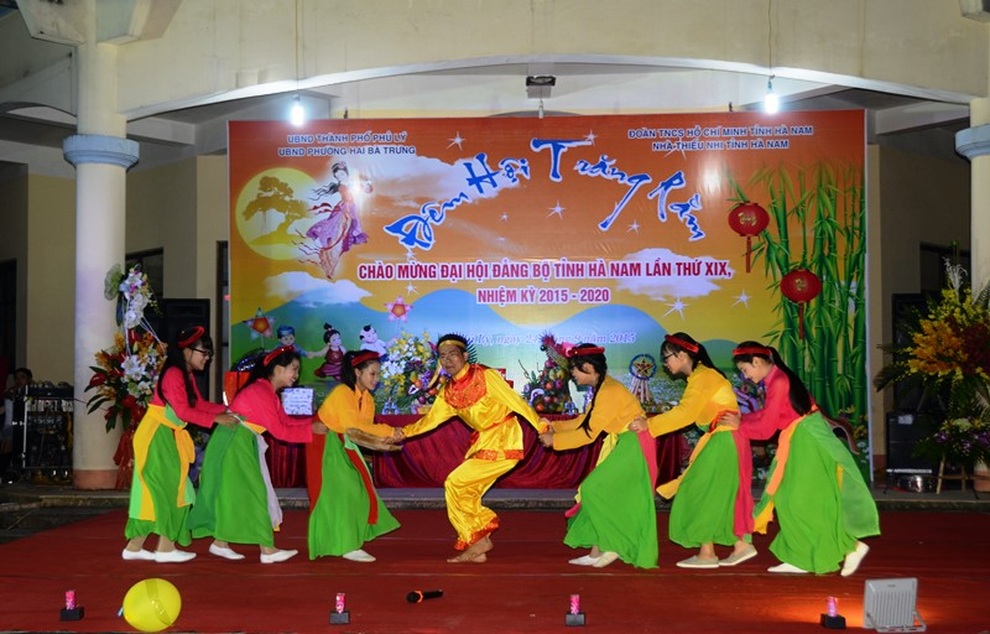 Tổ chức Tết trung thu cho trẻ em phải đảm bảo quy định phòng, chống dịch - 1 Tổ chức Tết trung thu cho trẻ em phải đảm bảo quy định phòng, chống dịch - 1