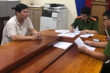 Bắt khẩn cấp tài xế hất cô gái lên nắp capo ô tô ở TPHCM