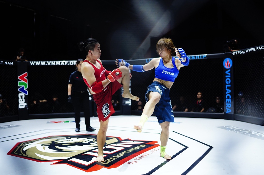 Á quân Wushu thế giới chiến thắng ấn tượng tại giải MMA Championship - 6 Á quân Wushu thế giới chiến thắng ấn tượng tại giải MMA Championship - 6
