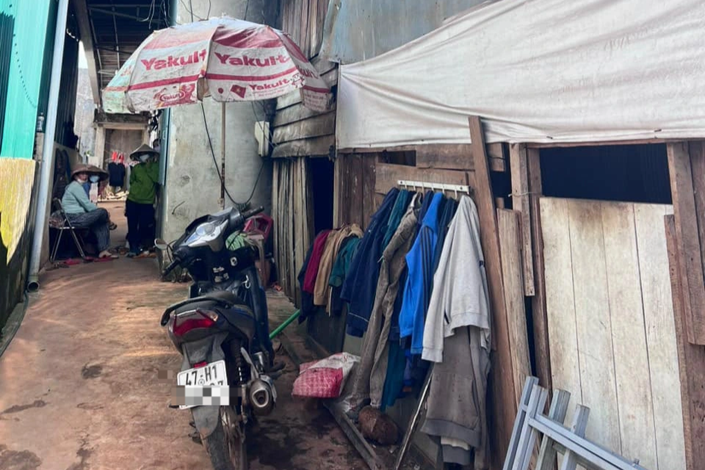 Người đàn ông tử vong nghi do điện giật - 2 Người đàn ông tử vong nghi do điện giật - 2