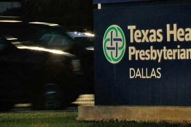 Mỹ: Điều tra khả năng lây bệnh Ebola do tiếp xúc gần