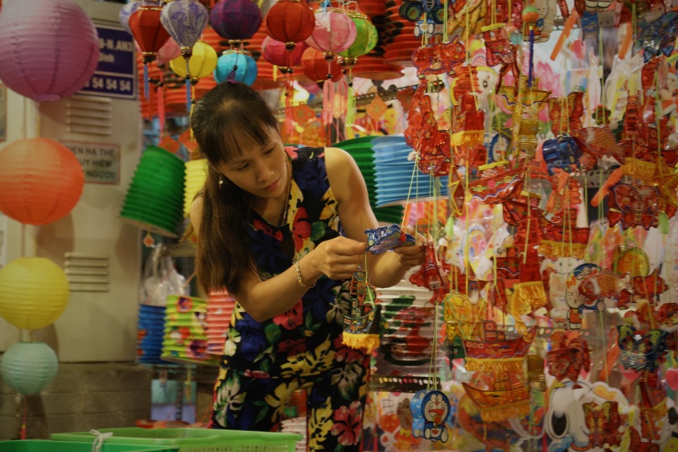 TPHCM: Phố lồng đèn vắng vẻ chưa từng thấy mùa Covid-19 - 5 TPHCM: Phố lồng đèn vắng vẻ chưa từng thấy mùa Covid-19 - 5