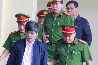 Giám sát việc xử lý sai phạm của tướng lĩnh Quân đội, Công an