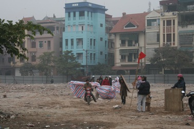 Tổ hợp vui chơi giải trí 12 năm nằm… trên giấy