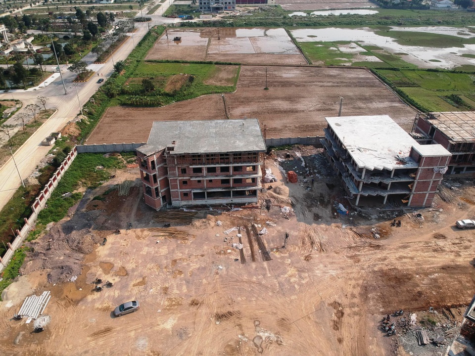 Ninh Bình: Dự án trường chuyên 400 tỷ đồng phát lộ nhiều sai phạm - 7 Ninh Bình: Dự án trường chuyên 400 tỷ đồng phát lộ nhiều sai phạm - 7
