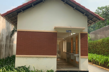 Hai nhà vệ sinh ở Bình Dương đã sử dụng được sau bức xúc của người dân