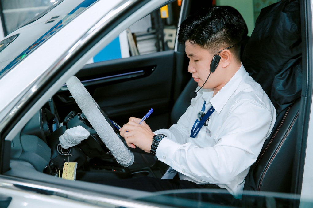 Honda tổ chức thành công Hội thi Nhân viên dịch vụ khách hàng xuất sắc - 3 Honda tổ chức thành công Hội thi Nhân viên dịch vụ khách hàng xuất sắc - 3