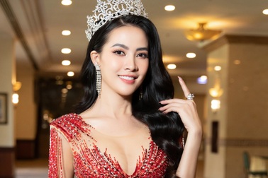 Phan Thị Mơ tuổi 34: Xây nhà 10 tỷ cho bố mẹ, tự nhận không giỏi kiếm chồng