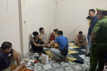 Triệt phá 4 tụ điểm chuyên cho vay nặng lãi