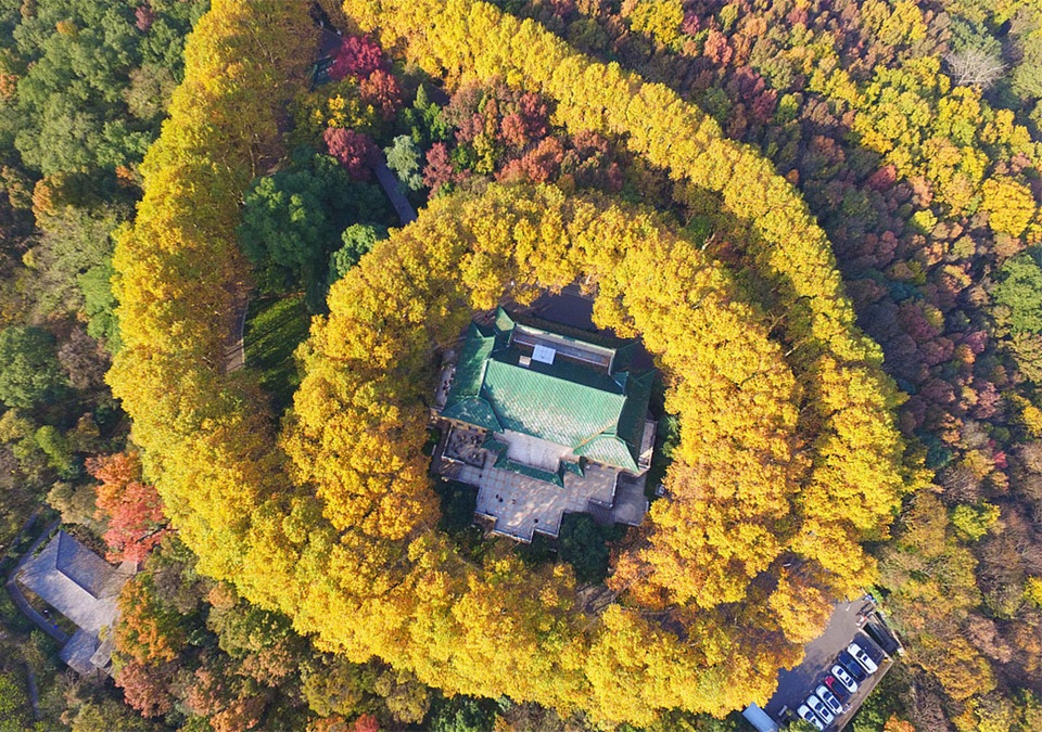 Cung điện hình viên ngọc khổng lồ biểu tượng tình yêu ở Trung Quốc - 3 Cung điện hình viên ngọc khổng lồ biểu tượng tình yêu ở Trung Quốc - 3