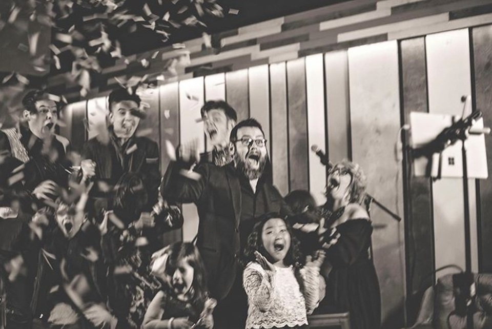 Quán quân “The Voice” (Mỹ) năm 2020: Một mục sư có 8 người con - 3 Quán quân “The Voice” (Mỹ) năm 2020: Một mục sư có 8 người con - 3