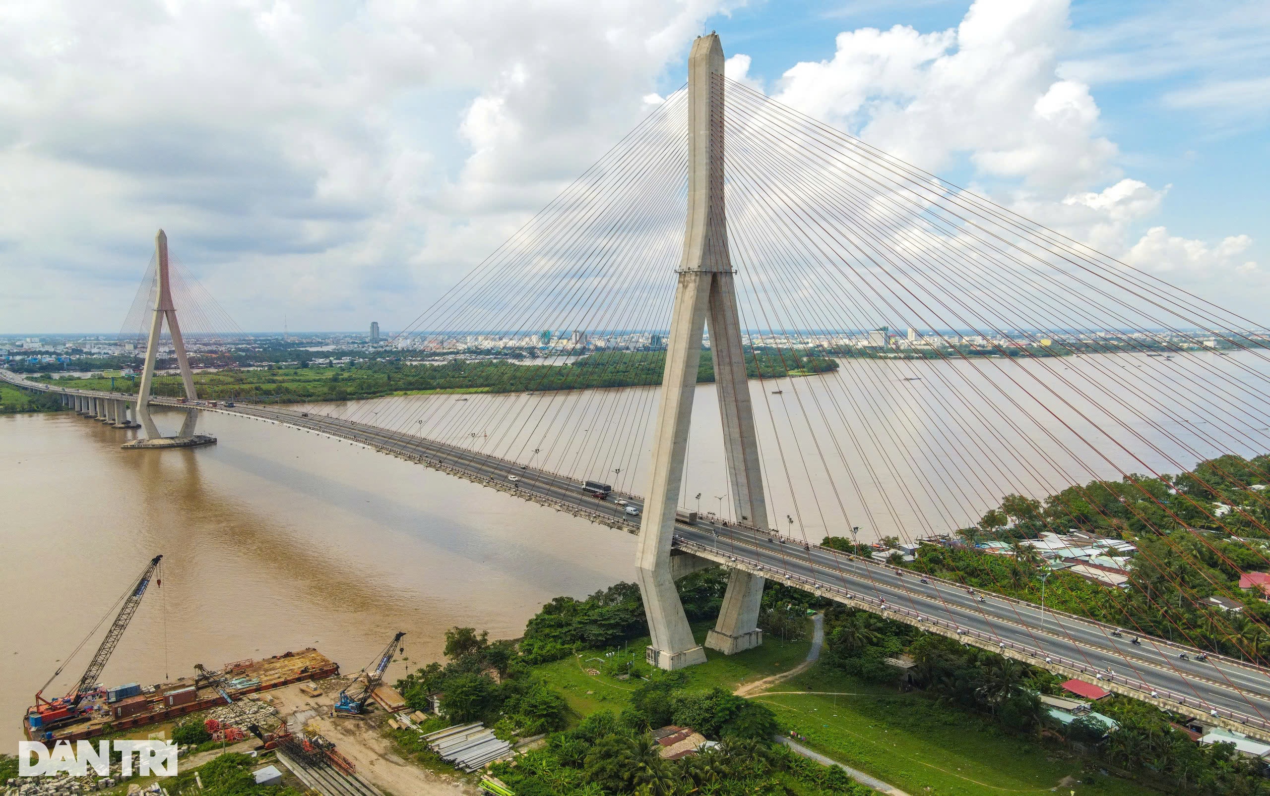 Cuộc kiến thiết đường sá sau thống nhất: Cầu kỳ vĩ, cao tốc dọc ngang - 3 Cuộc kiến thiết đường sá sau thống nhất: Cầu kỳ vĩ, cao tốc dọc ngang - 3