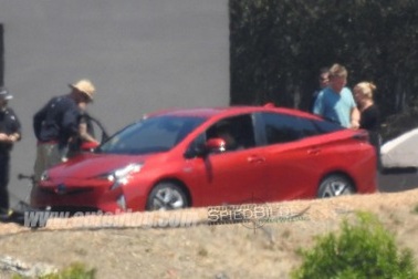 Toyota Prius thế hệ mới lộ diện