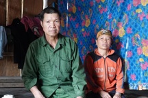 Bệnh tật giày vò, nghèo đói bủa vây đôi vợ chồng khốn khó