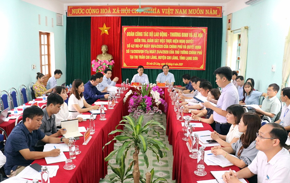 Thứ trưởng Lê Quân: “Lao động nhận hỗ trợ trong tháng 4, 5 mới có ý nghĩa” - 2 Thứ trưởng Lê Quân: “Lao động nhận hỗ trợ trong tháng 4, 5 mới có ý nghĩa” - 2