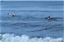 Nhiều người gặp nạn khi tắm biển sau bão Wutip