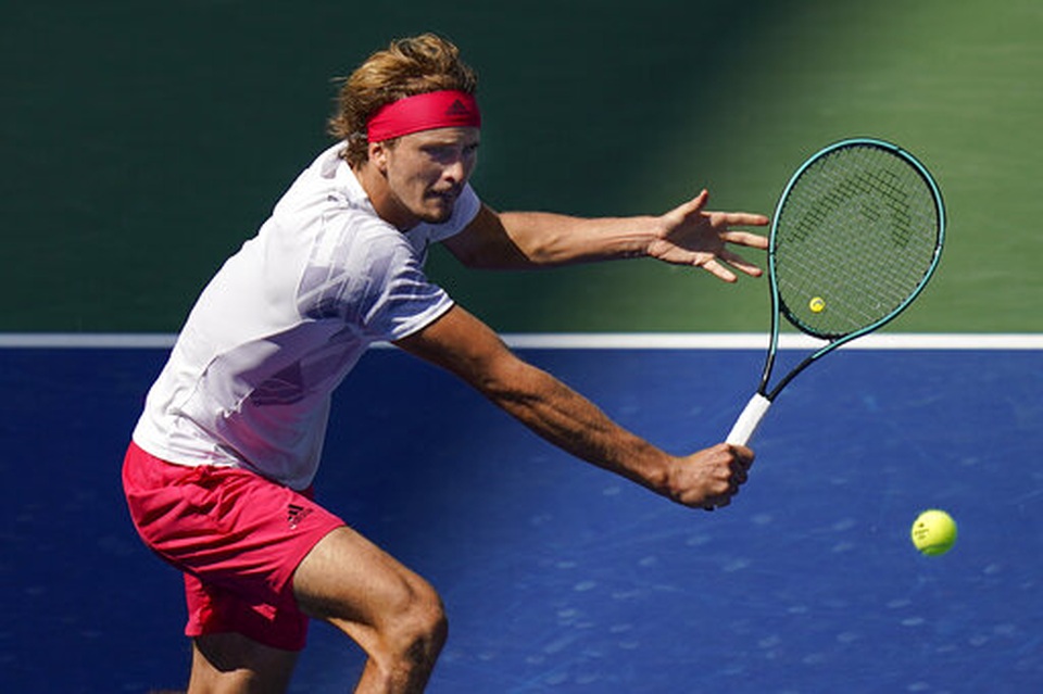 US Open 2020: Djokovic bị loại do đánh bóng trúng nữ trọng tài - 2 US Open 2020: Djokovic bị loại do đánh bóng trúng nữ trọng tài - 2