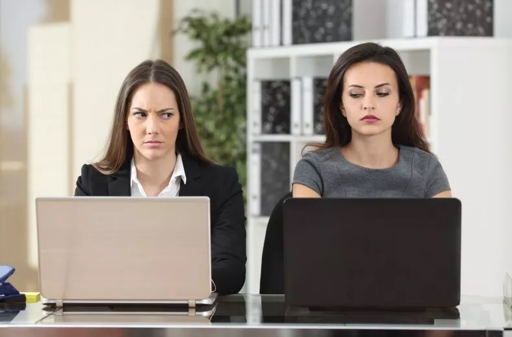Cần làm gì khi gặp phải đồng nghiệp xấu tính? - 1 Cần làm gì khi gặp phải đồng nghiệp xấu tính? - 1