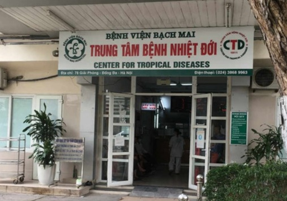 Bộ Y tế xác nhận 2 nhân viên y tế đầu tiên mắc Covid-19 tại BV Bạch Mai - 1 Bộ Y tế xác nhận 2 nhân viên y tế đầu tiên mắc Covid-19 tại BV Bạch Mai - 1